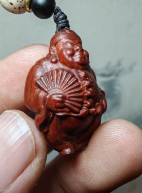 紫檀红木头精雕刻地主7老财神车钥匙扣小吊坠文盘玩手把挂件饰品