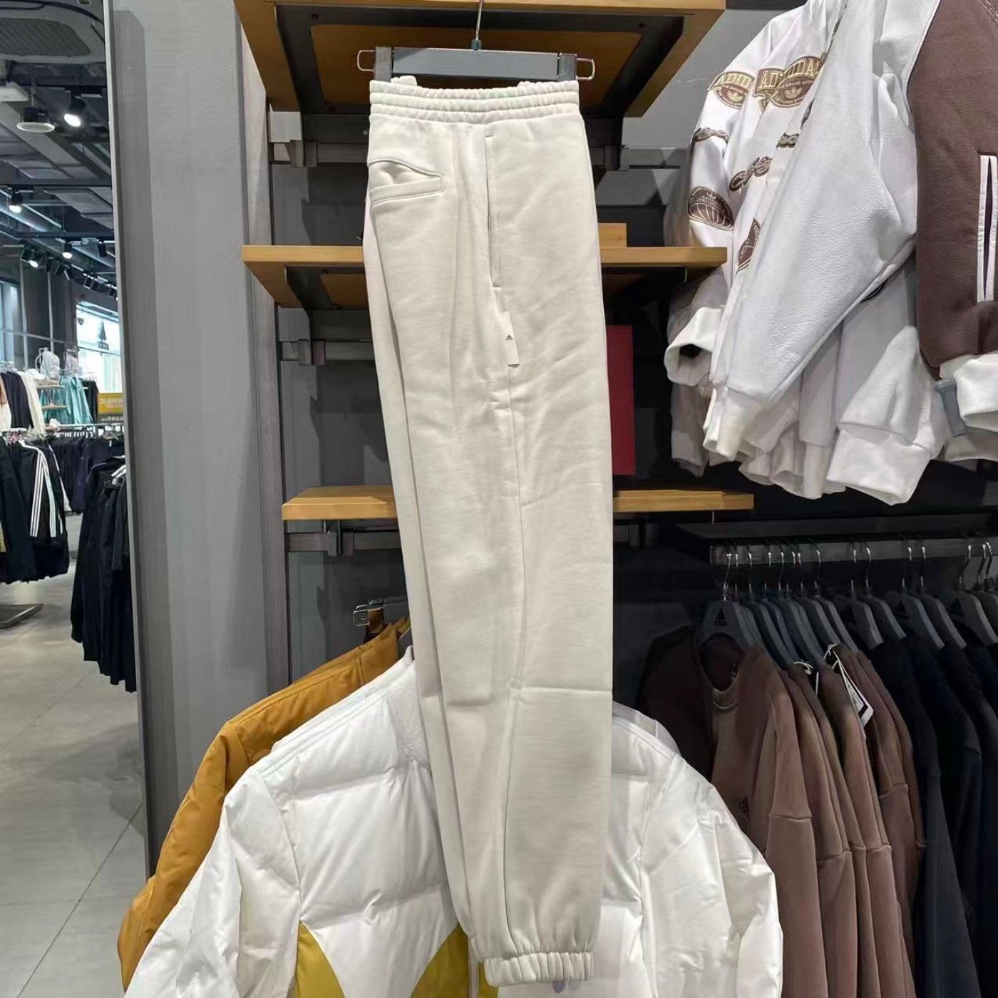 Adidas阿迪达斯男女长裤冬新款加绒保暖宽松束脚运动休闲裤IV7602,淘宝优惠券,粉丝福利购,淘宝优惠卷