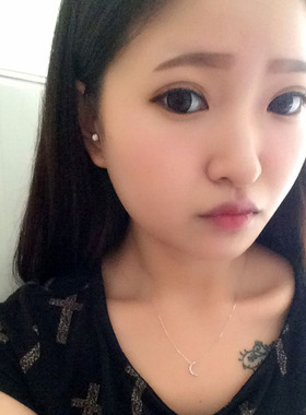 月亮项链女日韩气质小众吊坠月牙轻奢纯银色锁骨链网红脖子钛钢链