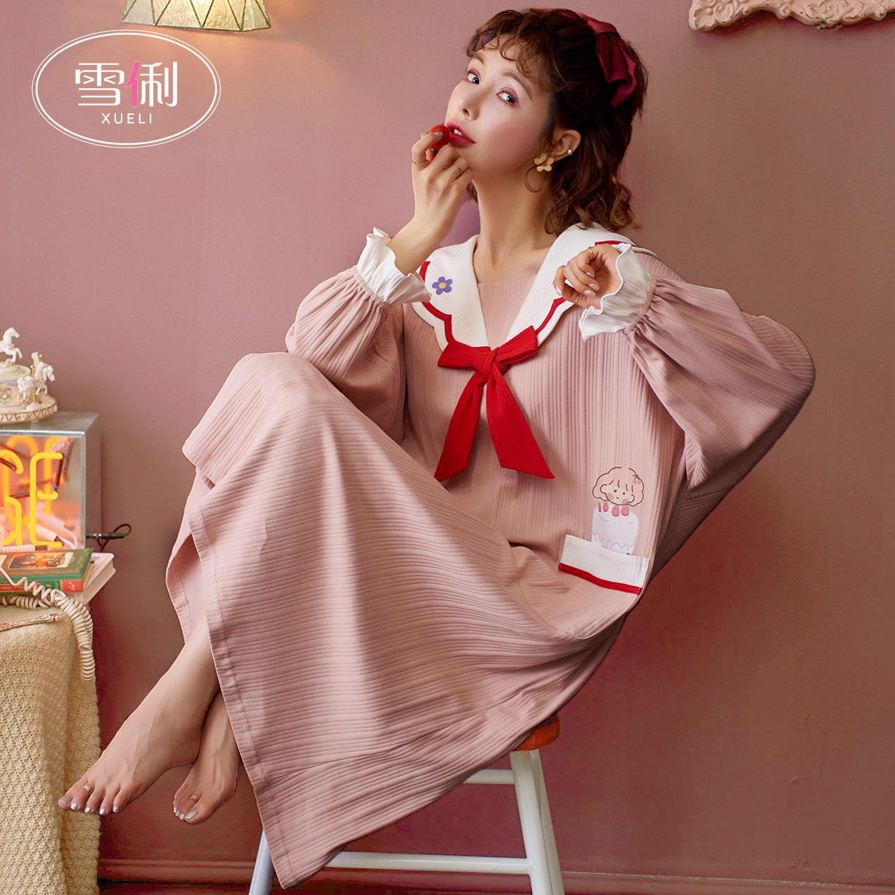 雪俐春秋季长袖卡通棉质娃娃领睡裙 雪俐睡裙