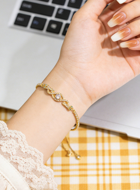 轻奢金色灵蛇锆石手链女百搭礼物