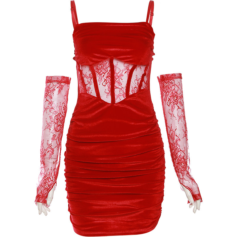 怪诞女孩  纯欲氛围感蕾丝拼接褶皱吊带裙丝绒鱼骨显瘦圣诞战裙潮,淘宝优惠券,粉丝福利购,淘宝优惠卷