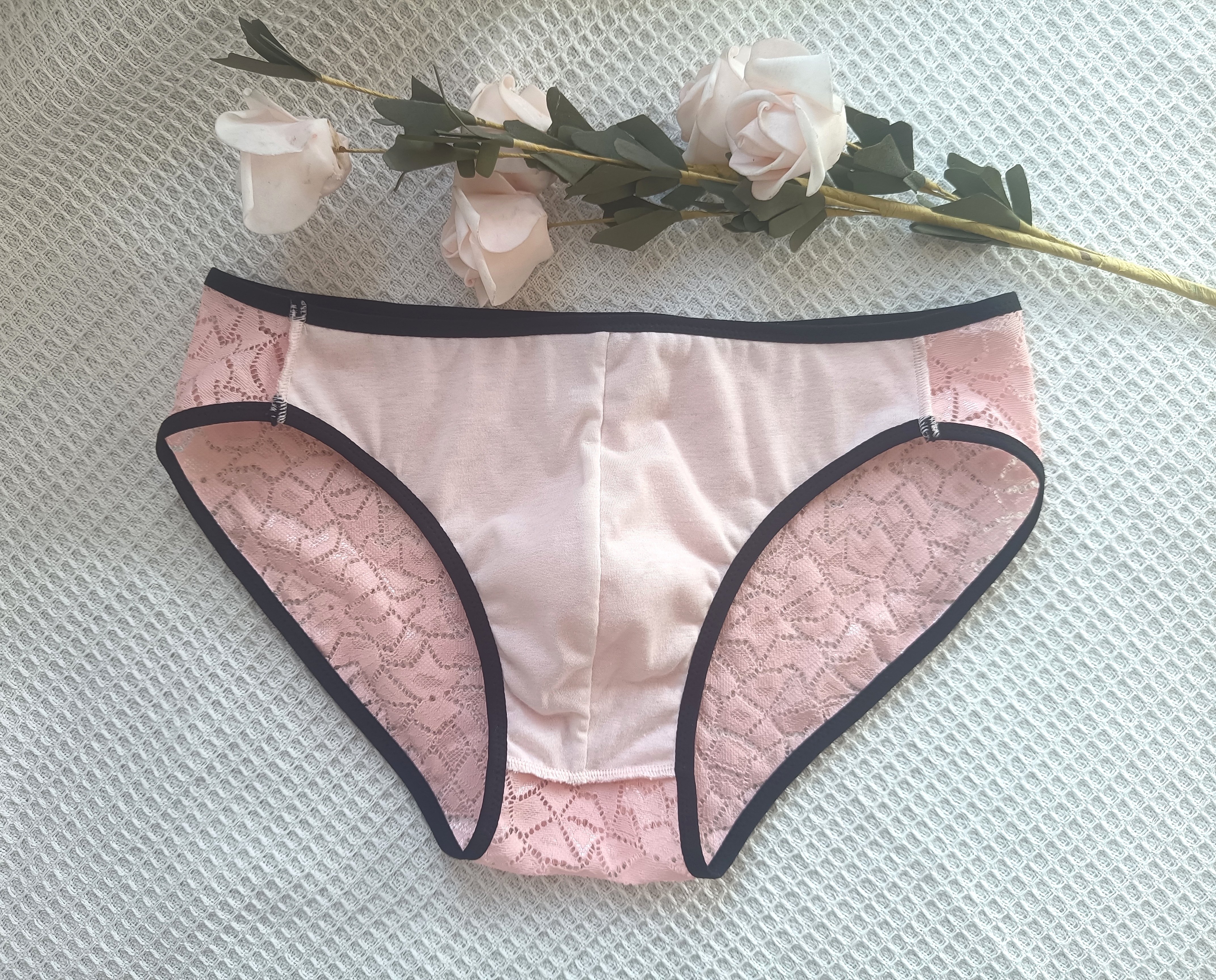 男士蕾丝三角裤亲肤透气舒适镂空蕾丝面料撞色性感爆款,淘宝优惠券,粉丝福利购,淘宝优惠卷