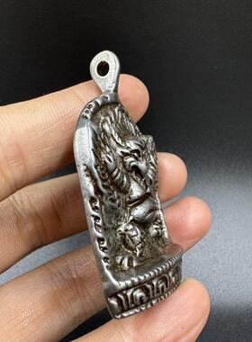 复古包浆藏传天铁陨铁錾刻托甲大鹏鸟项链吊坠挂件配饰藏式配件