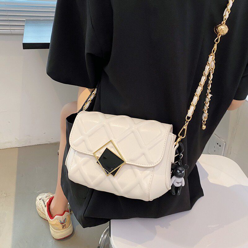 黑色女2023新款潮小金球链条小包包 娜达丽亚箱包女士包袋