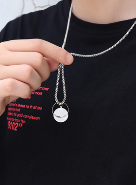 极速王一b博同款戒指项链女ins冷淡风网红嘻哈情侣简约个性吊坠男