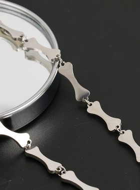 是你的小狼狗~钛钢不掉色拼接骨头项链男小众简约百搭锁骨链配饰