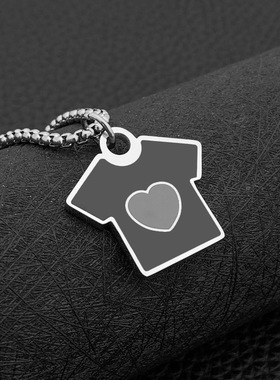 通体钛钢爱心T恤裤子情侣项链