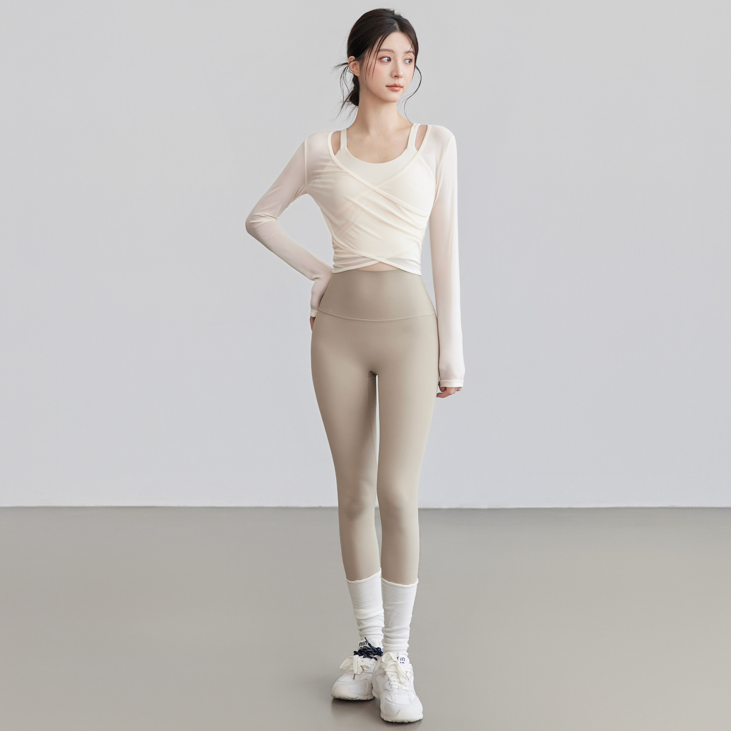 VOJ瑜伽服运动上衣网纱罩衫时尚长袖速干跑步训练健身套装普拉提,淘宝优惠券,粉丝福利购,淘宝优惠卷