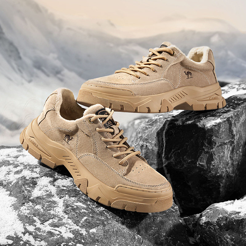  骆驼服饰工装鞋