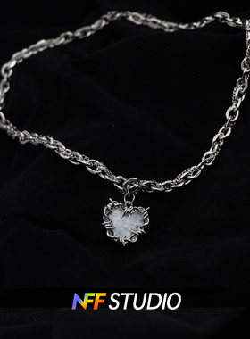 NFF荆棘爱心钛钢项链男设计感