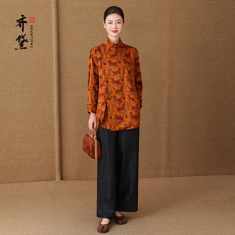 齐黛真正的香云纱上衣女2025秋新款长袖宽松复古优雅妈妈真丝衬衫