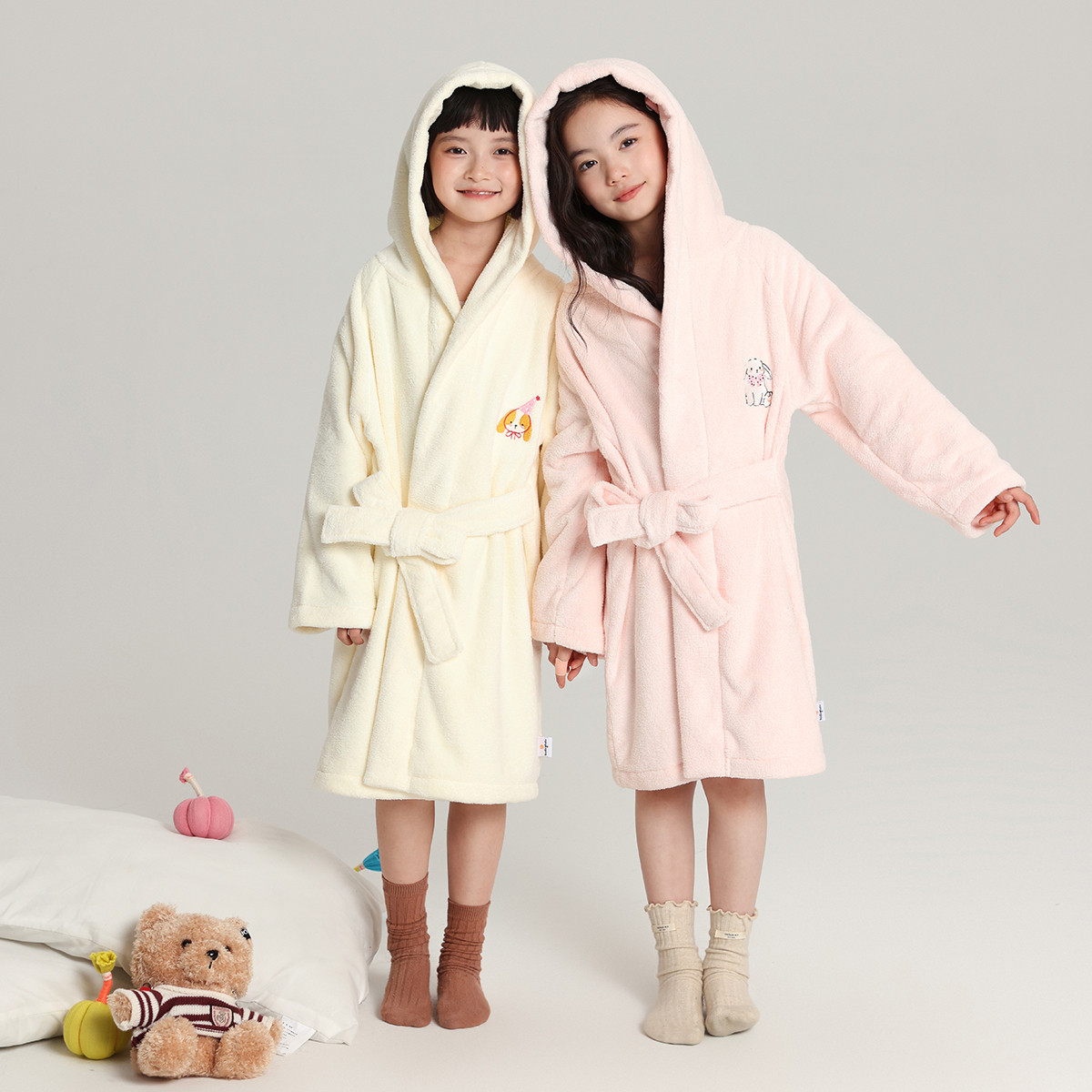 布丁哈鲁冬装童装女童上衣2026秋冬季新款儿童连帽保暖加厚浴袍,淘宝优惠券,粉丝福利购,淘宝优惠卷