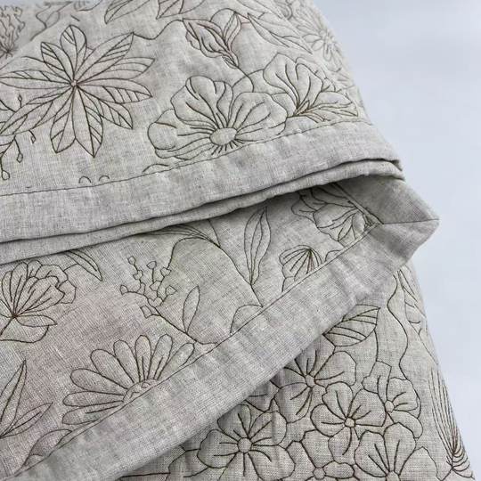 爱丽丝 100%汉麻重工刺绣垂坠感绗缝工艺盖毯大麻床盖双雨露凉席