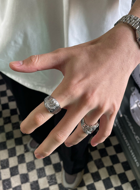 潮个性小众可爱毛绒笑脸钛钢戒指