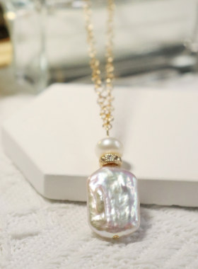 巴洛克珍珠原创设计香水瓶项链