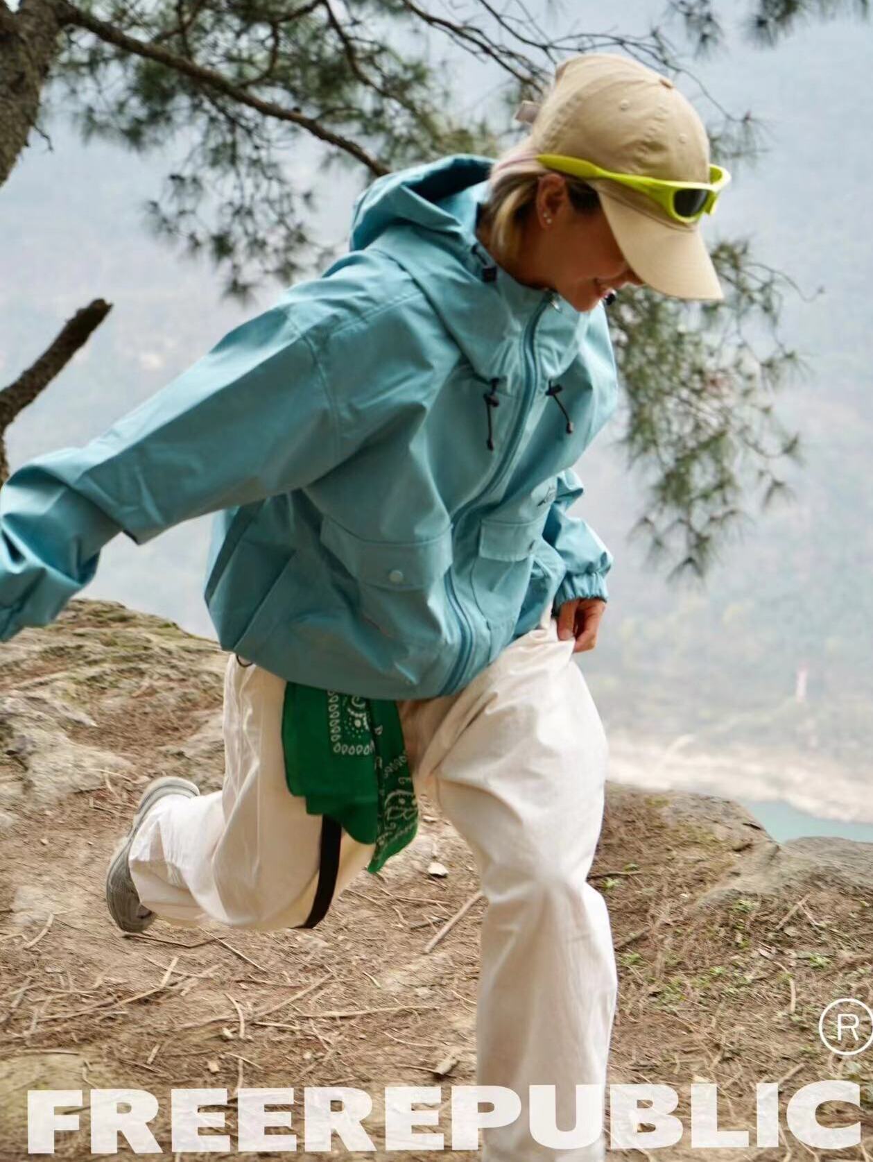 《自然复兴》山系户外徒步防晒防风亮色百搭登山冲锋衣速干夹克-图2