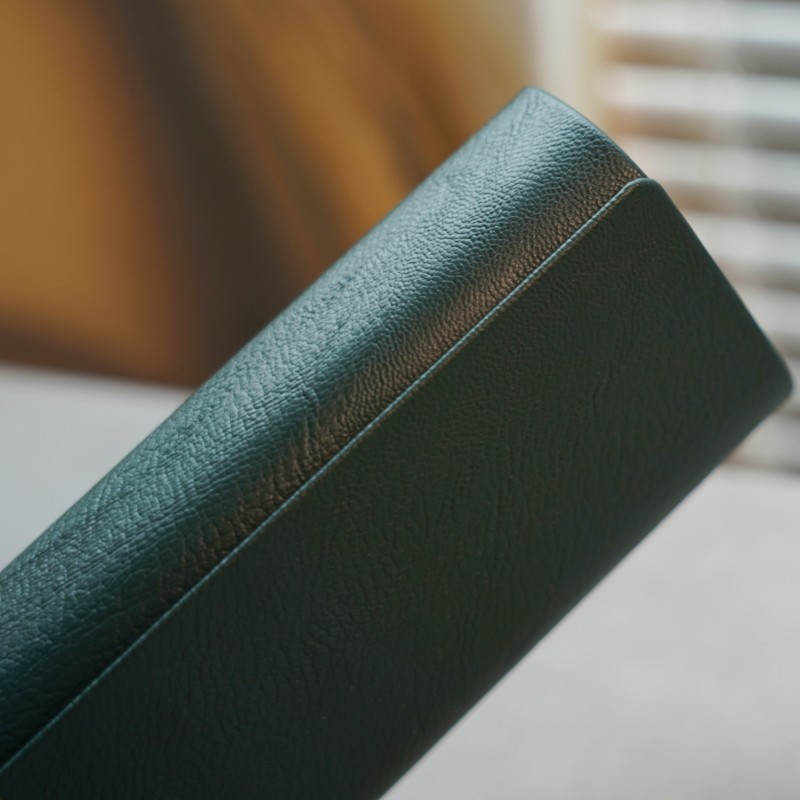 便携式皮质装饰眼镜盒抗压耐摔色泽亮丽眼镜收纳盒适合大部分眼镜,淘宝优惠券,粉丝福利购,淘宝优惠卷