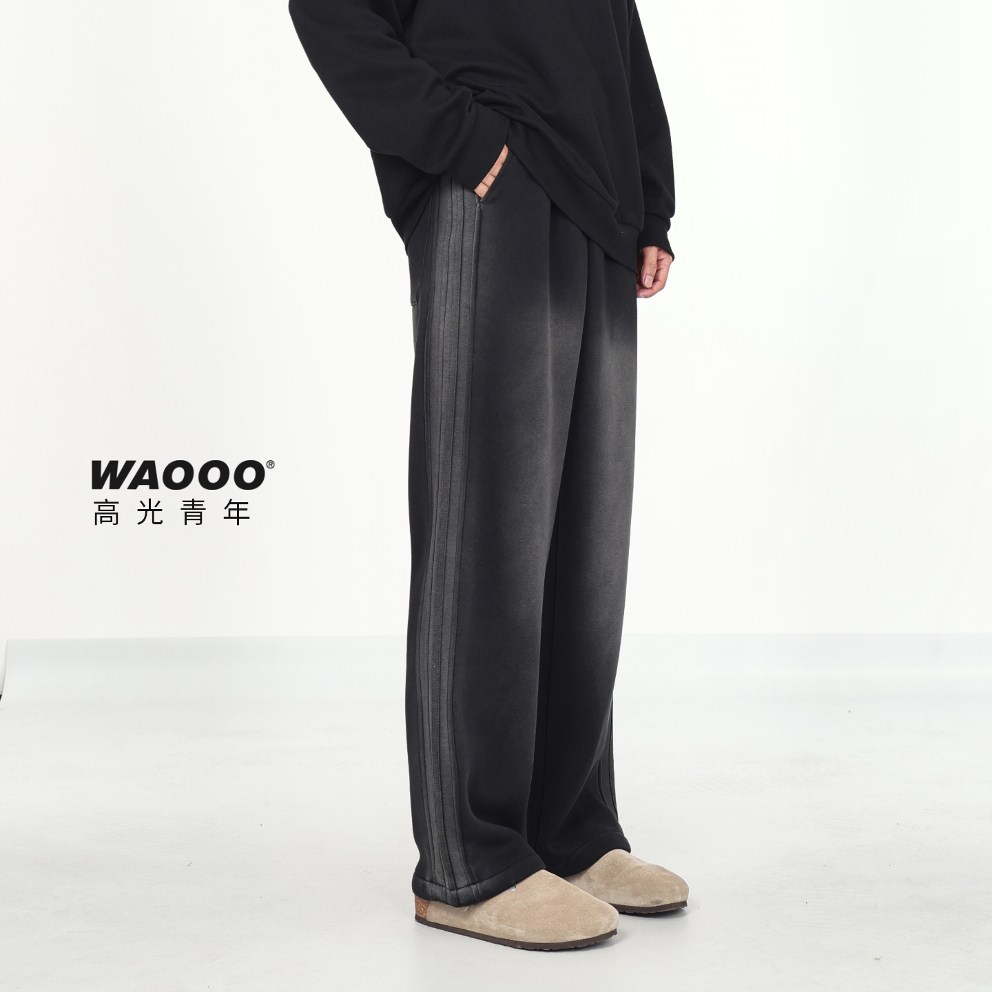 WAOOO 秋冬加绒加厚新款黑色卫裤男直筒宽松休闲长裤子男学生 - 图1