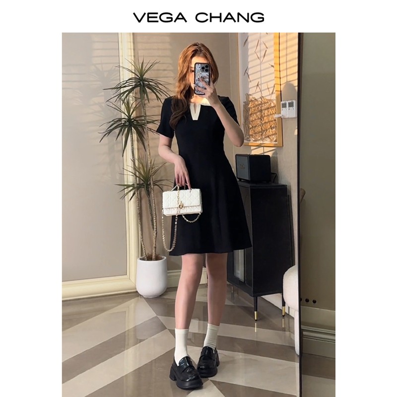 VEGA CHANG高级连衣裙女夏小个子POLO领显瘦通勤黑裙-图1