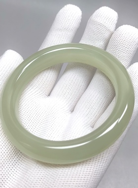 22年老店天然和田玉手镯56mm圈口女款玉镯编号5616