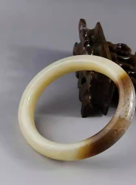 天然和田玉56mm圈口手镯有证书