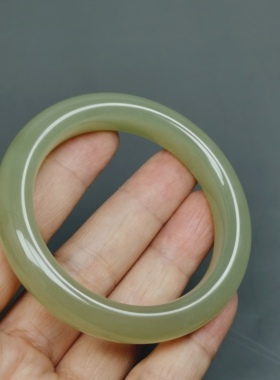 天然和田玉手镯52mm圈口晴水玉镯