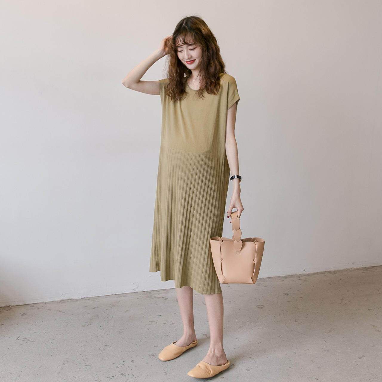 孕妇夏装2022时尚新款宽松连衣裙 诺初宠爱连衣裙