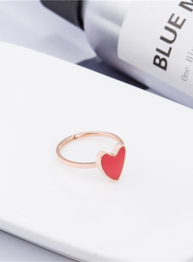 新款钛钢玫瑰金红色爱心戒指时尚