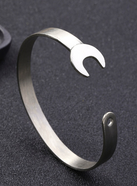 朋克风不锈钢钛钢手环
