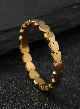 跨境时尚钛钢爱心情侣对戒