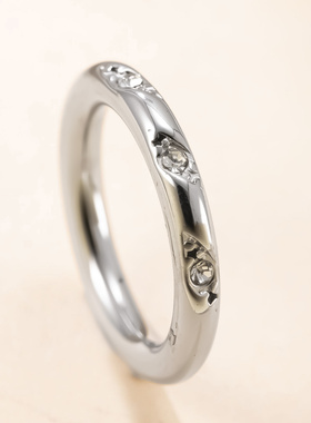 跨境热卖钛钢微镶钻情侣对戒