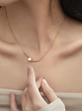 珍珠项链女高级设计感轻奢颈链