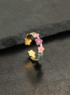 钛钢彩色笑脸花朵戒指，跨境饰品