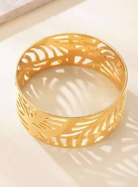 欧美风镂空树叶不锈钢手镯