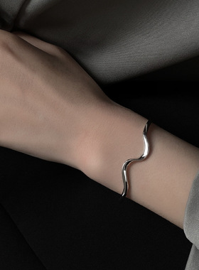 莫比乌斯环复古手镯女ins日韩小众简约学生手环欧美饰品