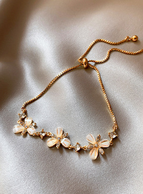 日韩甜美花朵手链小众时尚