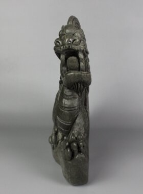 仿古麒麟青田封门雕刻摆件动物