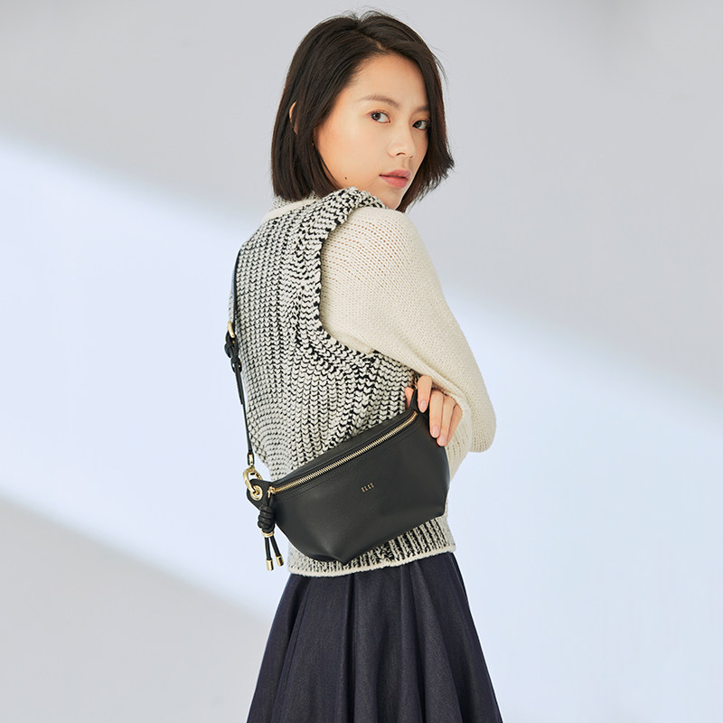 elle新款休闲潮运动胸包斜挎包 elle箱包女士包袋