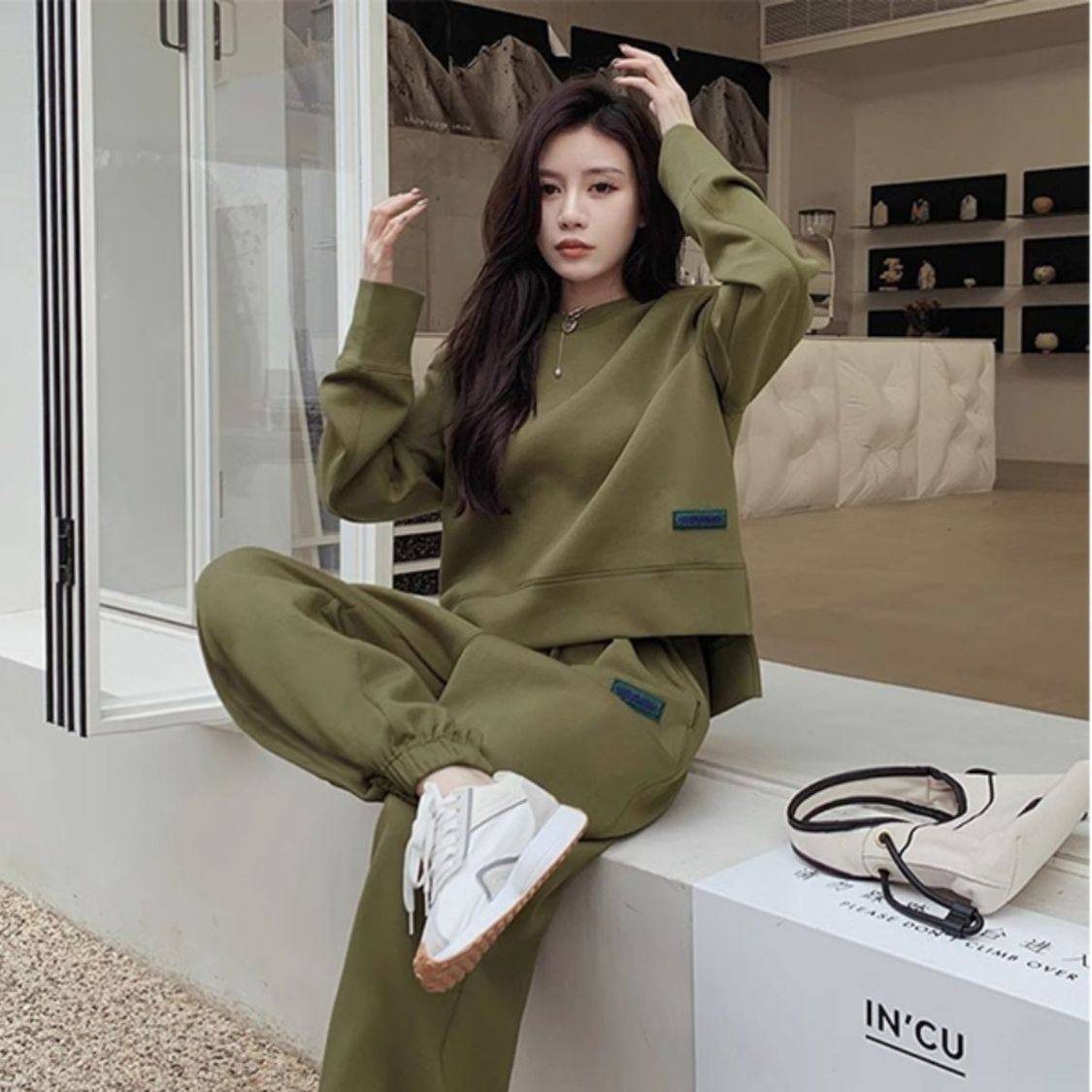 大码300斤胖MM简约通勤套装女秋冬新款休闲百搭卫衣+运动裤两件套,淘宝优惠券,粉丝福利购,淘宝优惠卷