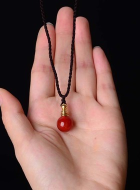 天然红玛瑙精油瓶女生红色宝石