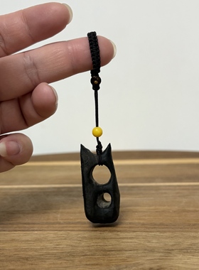 抽象黑猫象形石太湖石手把件小挂件 天然原石桌面小摆件 带挂绳