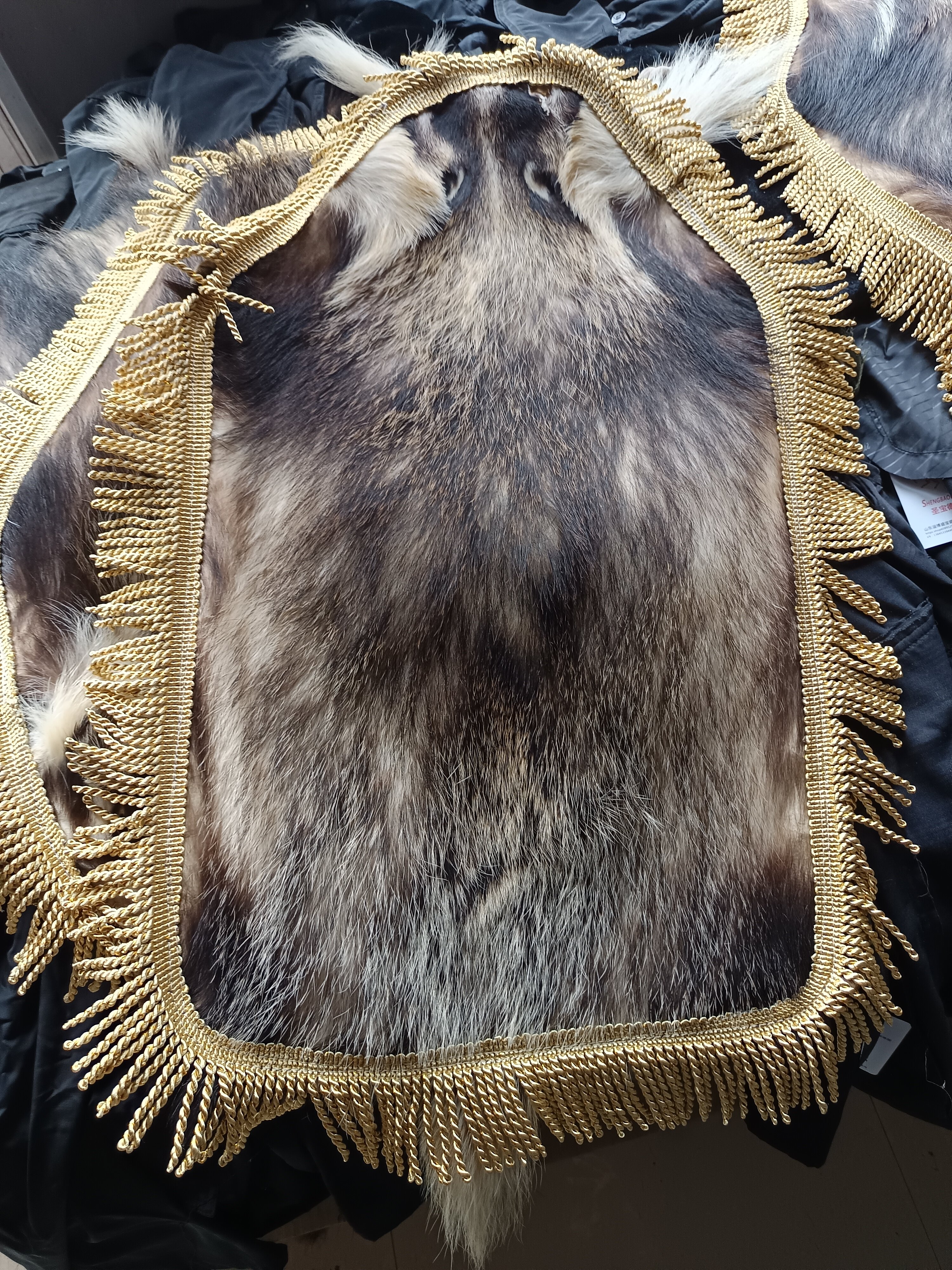 獾皮汽车坐垫整张真皮原皮沙发垫痔疮座垫车垫透气四季通用獾子皮