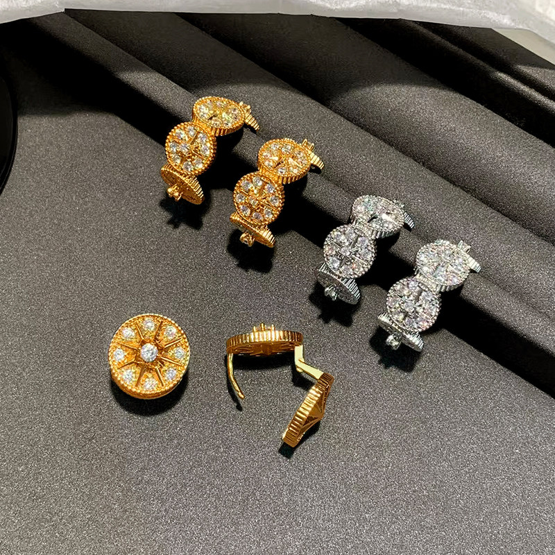 D家精致罗盘C型圈圈耳环女纯银八芒星小众轻奢耳扣微镶锆石耳饰品,淘宝优惠券,粉丝福利购,淘宝优惠卷