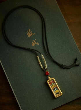 藏式唐卡财神扎基拉姆前世今生黄财神手绘钛钢小唐卡佛牌吊坠项链