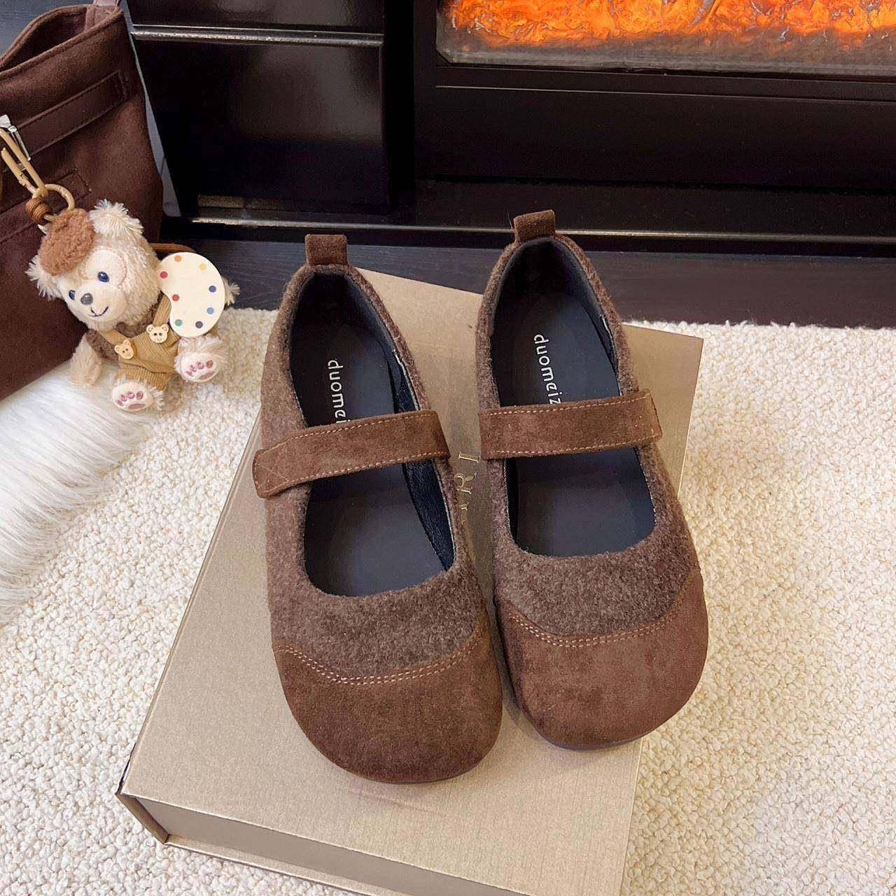 春季毛呢魔术贴玛丽珍鞋女2026年新款平底软底浅口单鞋0121n,淘宝优惠券,粉丝福利购,淘宝优惠卷