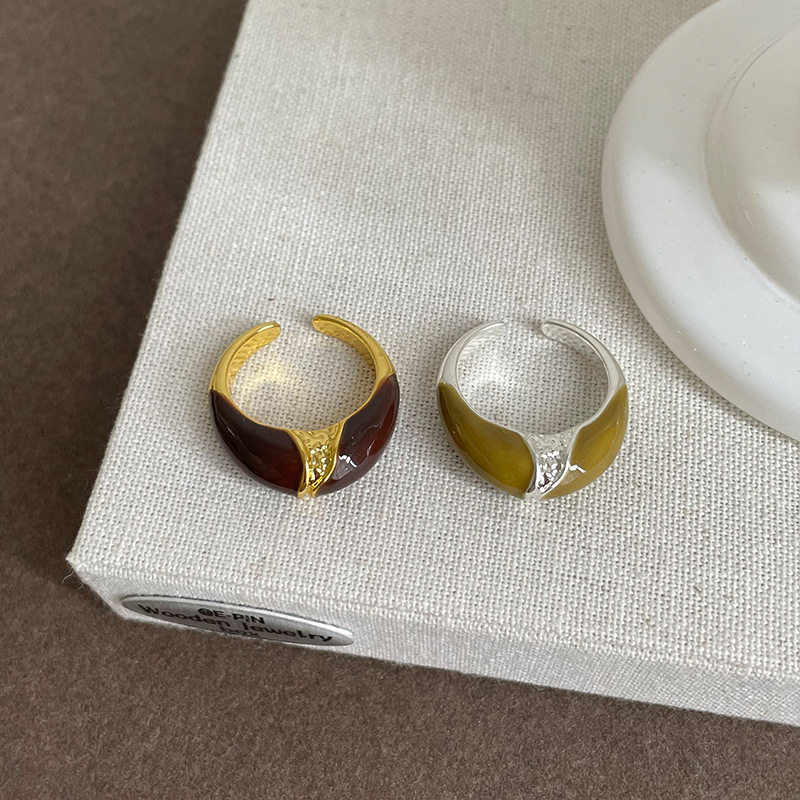 French retro oil dripping texture ring women's niche design light luxury personality exquisite fashion trend ring ring