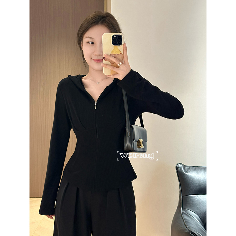 王等等微胖定制休闲派对2024春秋新款长袖连帽针织上衣束腰裤子 - 图1