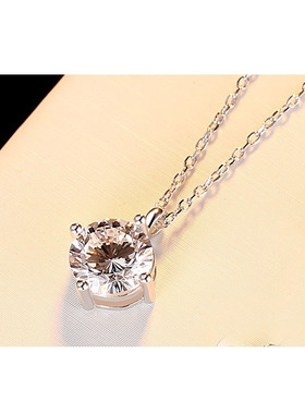 短款进口铂金1莫桑石坠显钻简约四爪pt950克拉锁骨吊韩版女项链