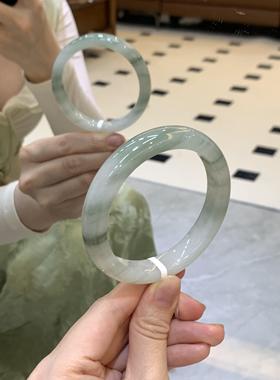 天然冰种飘花天山翠手镯正圈